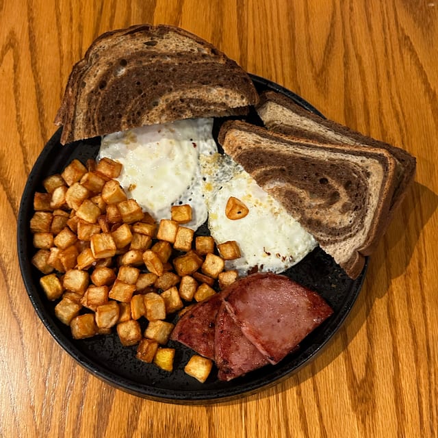B's Big Breakfast.